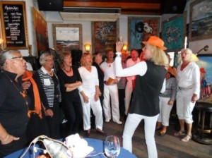 Opening expo Yvonne Zwaan cafe d`Alderliefste Bergen 1 juli 2011